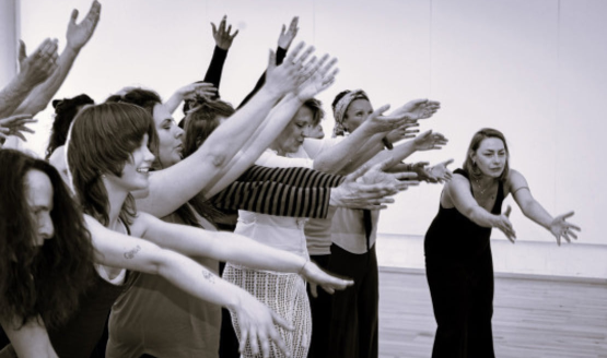 Bewegungs- und Tanzworkshop <br> commune dance #Begegnung